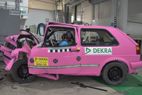 老車雖經典但不耐撞!德國Dekra用現代規範測試Volkswagen福斯Golf MK II安全性