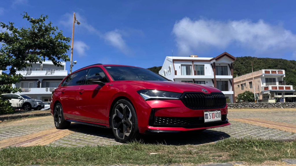 老爹開箱／Skoda Superb Combi試駕 優缺點一次看