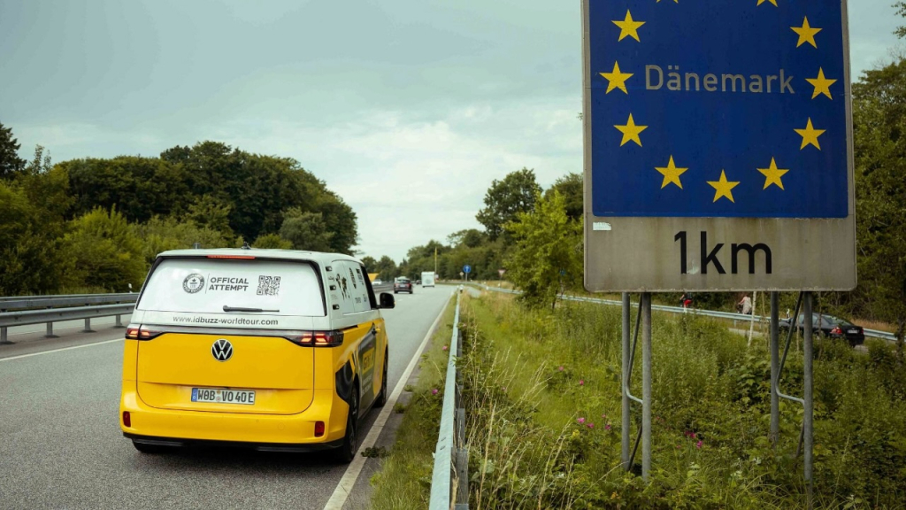 Volkswagen ID. Buzz 穿越75國環球公路旅行 挑戰開跑