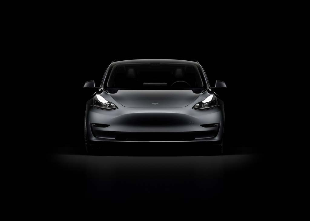 加量不加價！《Tesla Model 3 Performance》升級全新鋁合金 20吋 Überturbine 輪轂