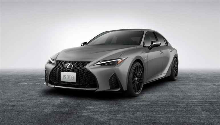 憂鬱小生報到！日本Lexus發表全新IS特仕車款F Sport Mode Black III 鈦金屬灰車色更讓人捉摸不透
