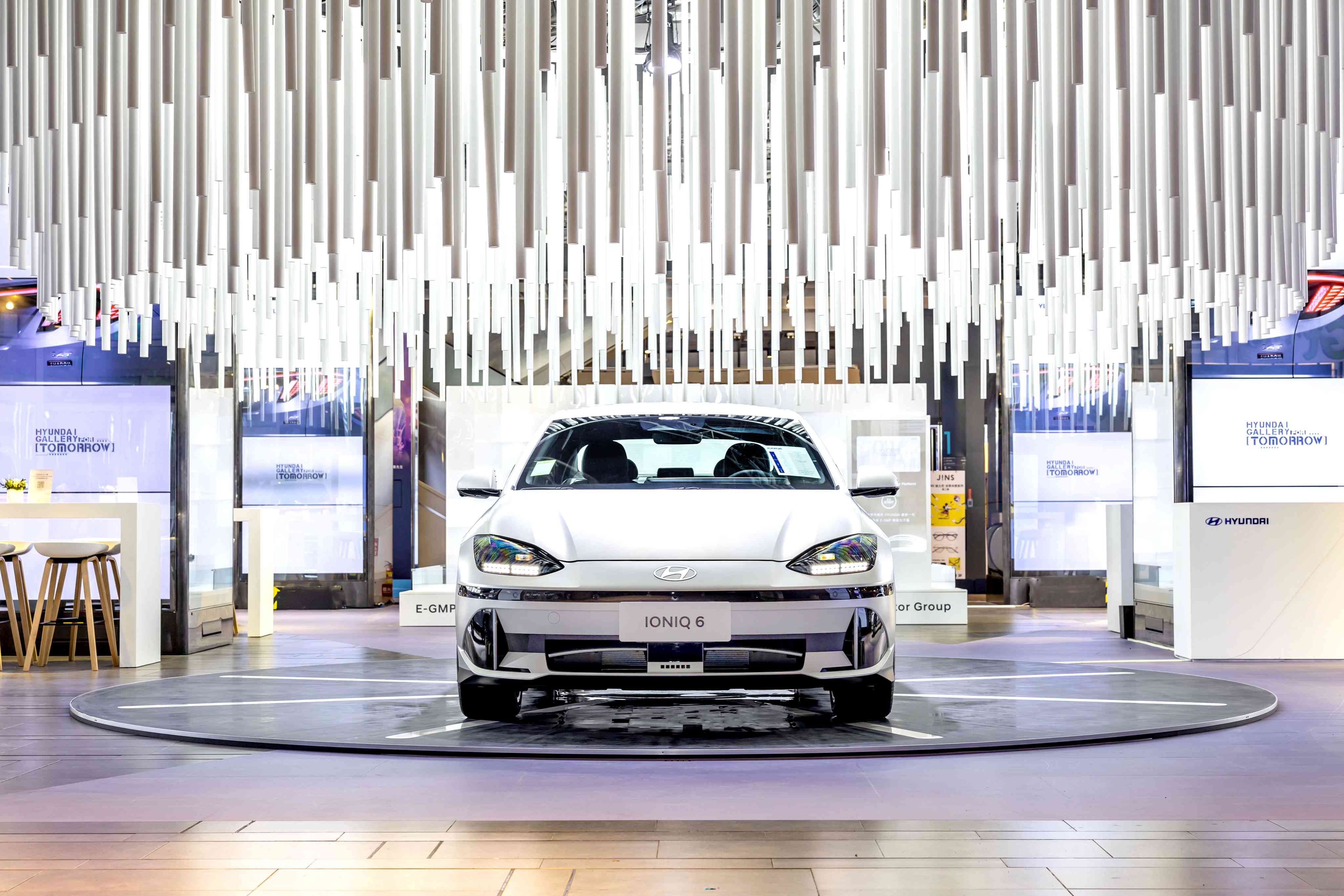 「Hyundai Gallery · For Tomorrow」品牌展開幕集結新車、新能源科技  探索解密IONIQ電動車世界