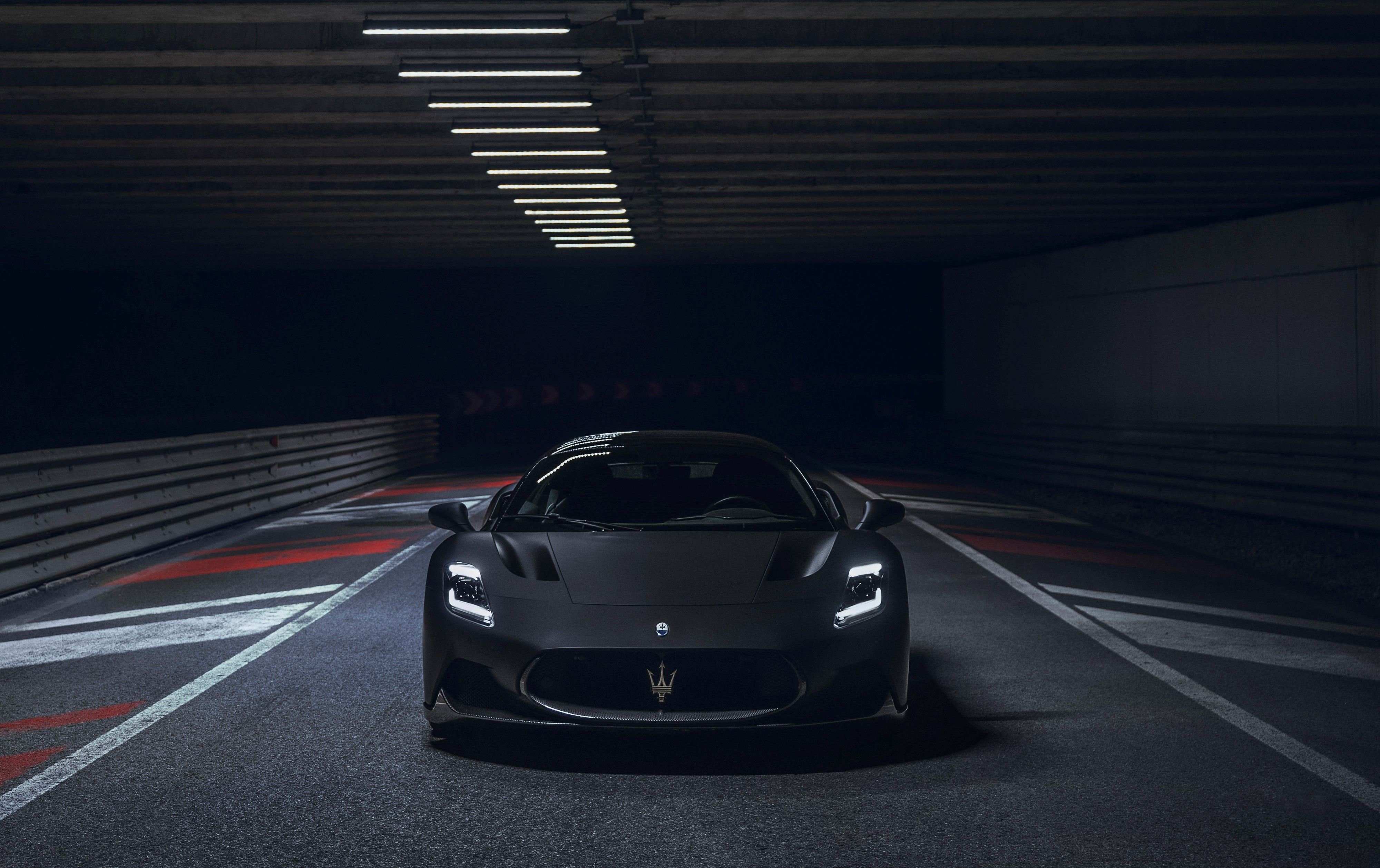 Maserati MC20 Notte 限量版強勢來襲 夜幕之中盡顯競速王者姿態